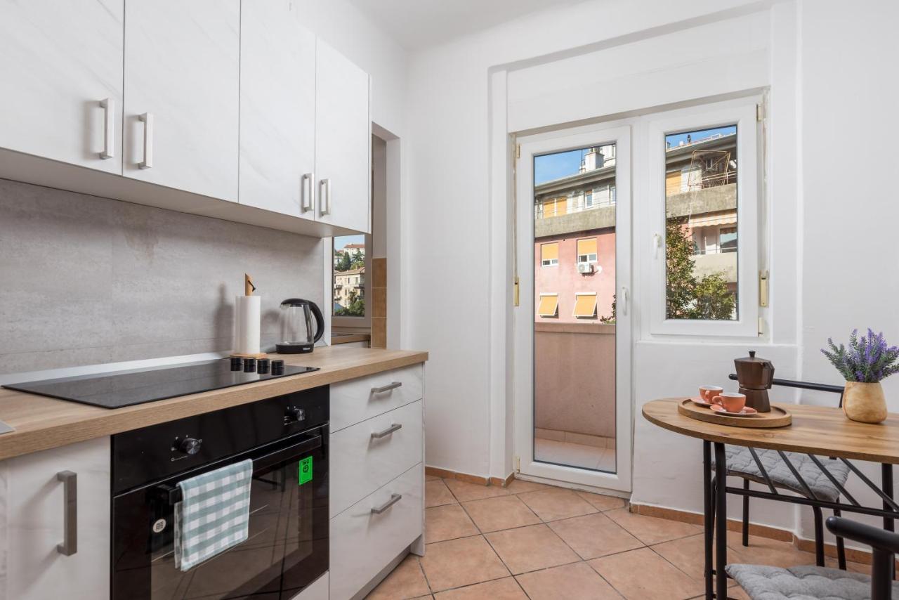 Apartment Colapis Rijeka Exterior foto